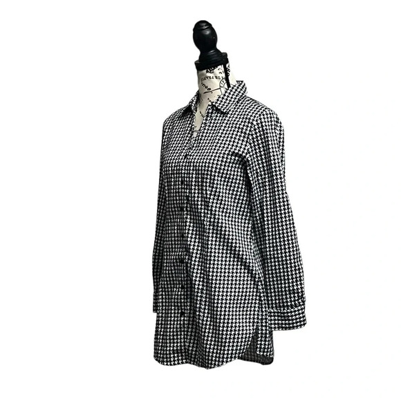 Chicos Houndstooth Ponte Knit Button Up Shirt Womens Tunic Classic Preppy Sz 0 - Picture 2 of 7